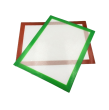 LuvBuds | Silicone Dab Mat 4" x 5"