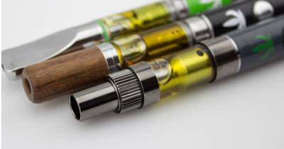 What Makes a Vape Hit Smooth vs Harsh: What to Look For in Oil, Hardware, and Voltage